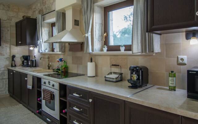 Olive Luxury Stone Villas