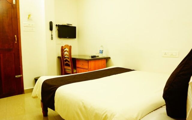 Thayamkery's Royal inn