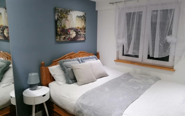Lovely 2-bed Apartment in Coventry