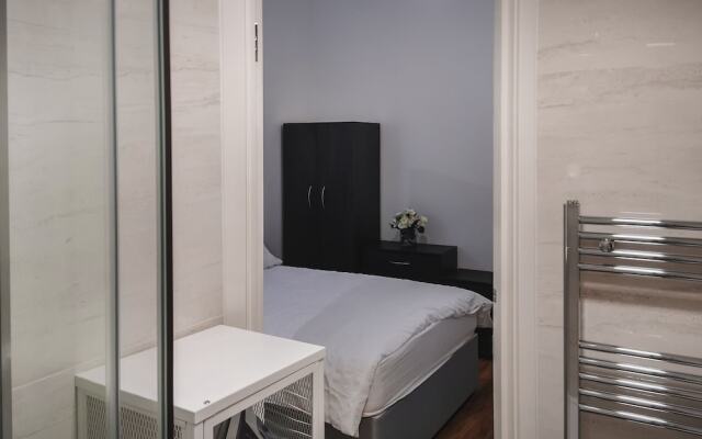 SH Apartments - Dixon Street