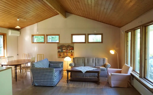 7 Person Holiday Home in Stromstad