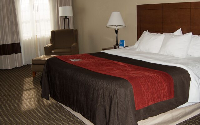 Comfort Inn & Suites