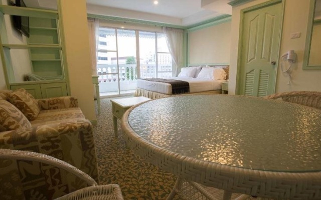 The Brilliant Palace – Guest Rooms – Bangkok