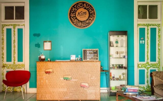 Kom Hostal - Hostel