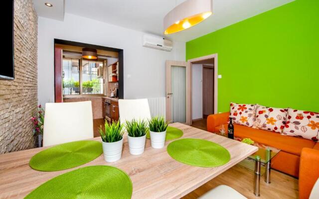 Apartments Modrušan