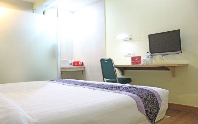 ZEN Rooms Batu Ceper Pecenongan