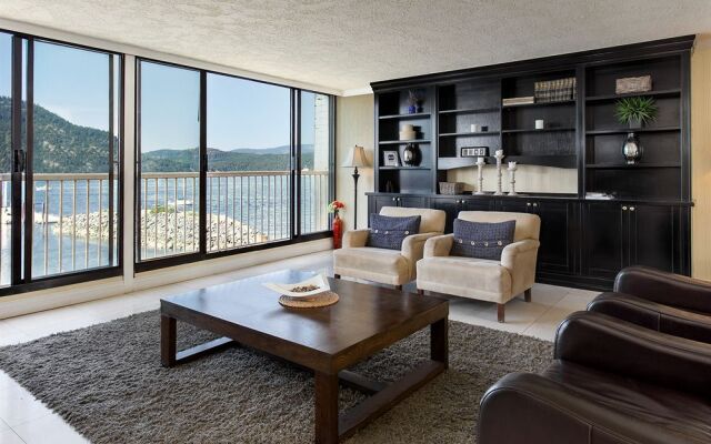 Oceanfront Suites at Cowichan Bay