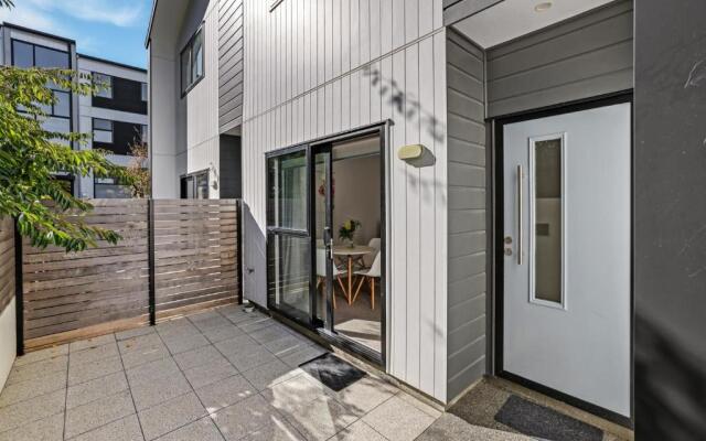 Central Cutie - Christchurch City Townhouse