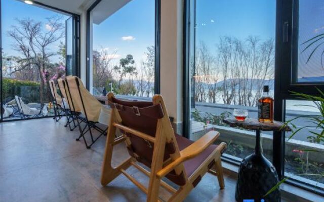 Dali Xiaoqi Lihe B&B