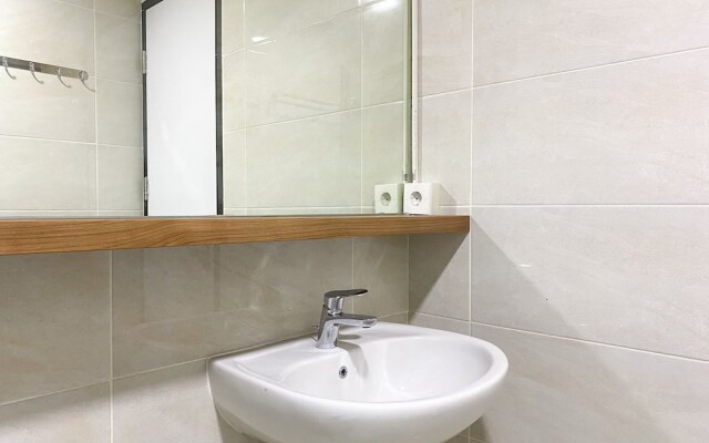 Good And Homey 1Br Apartment At Mustika Golf Residence