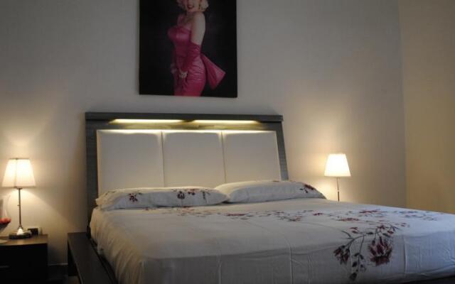 Elizabeth Apartaments