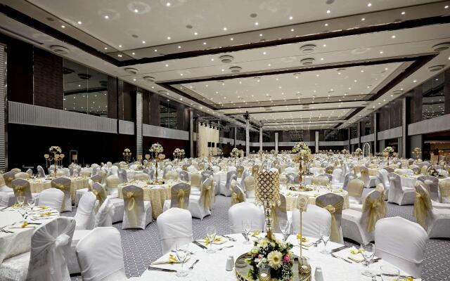 Pullman Istanbul Airport and Convention Center Hotel