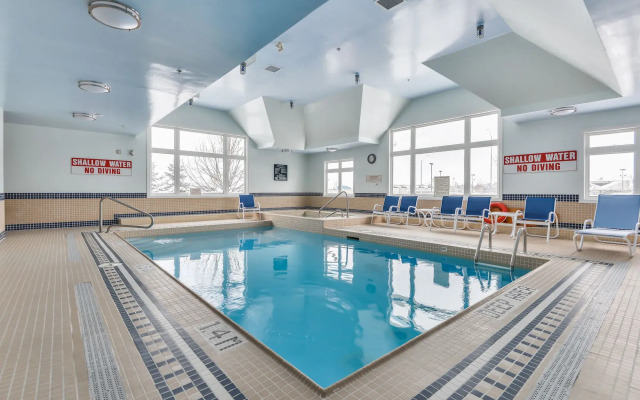 Four Points by Sheraton Barrie