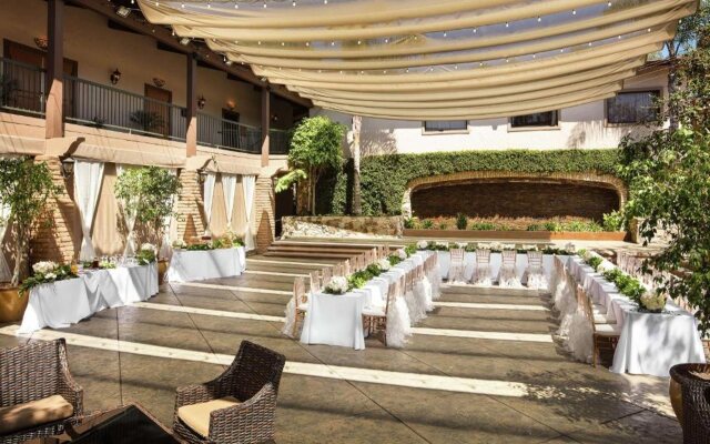 Doubletree By Hilton Hotel Claremont