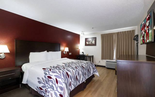 Red Roof Inn & Suites Dover Downtown