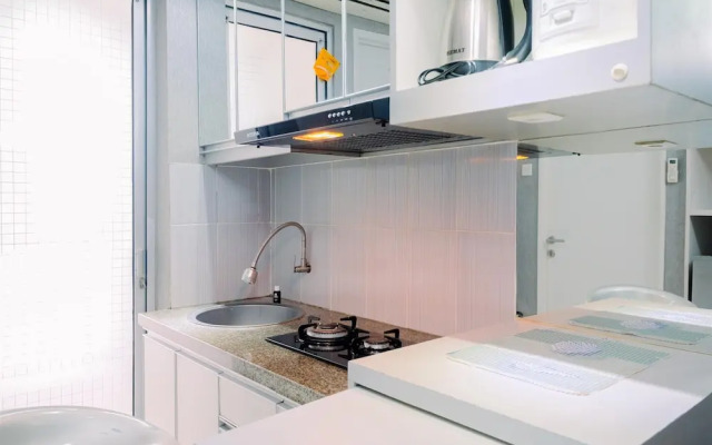 Comfy And Strategic 2Br Apartment At Bassura City
