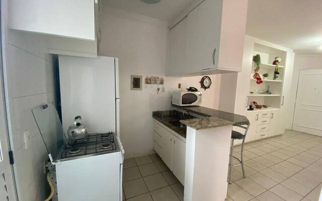 Cobertura a 100m da Praia de Jurere Florianópolis