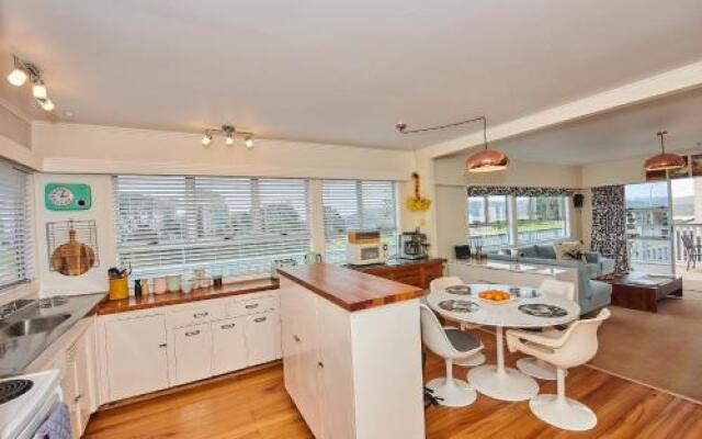 Longitude Apartments