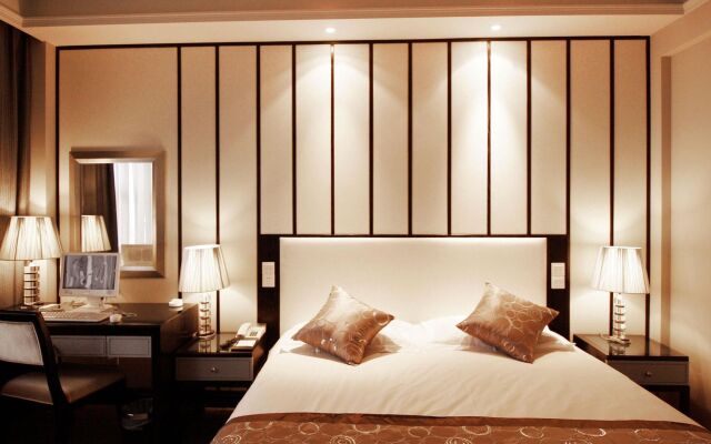 Sunny World Hotel
