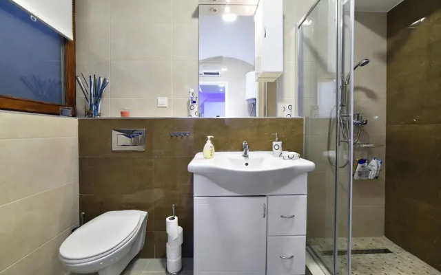 Apartment Frenki