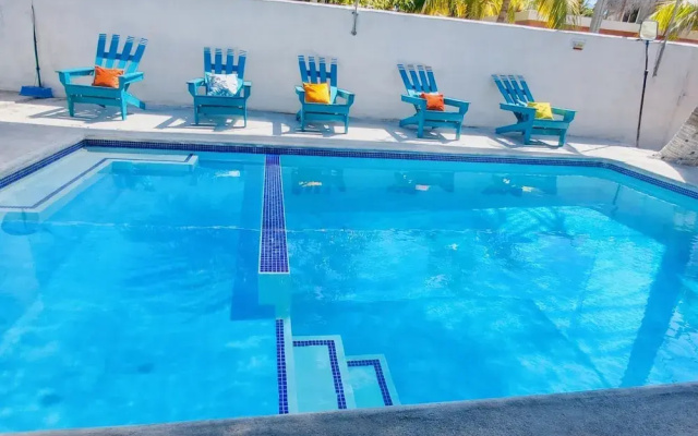 Residencia privada y con hermosa piscina