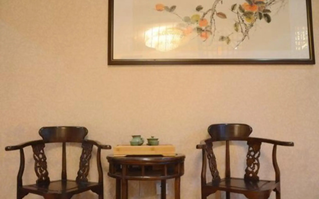 Yihe Mythology Theme Hotel (North China Commercial Building)