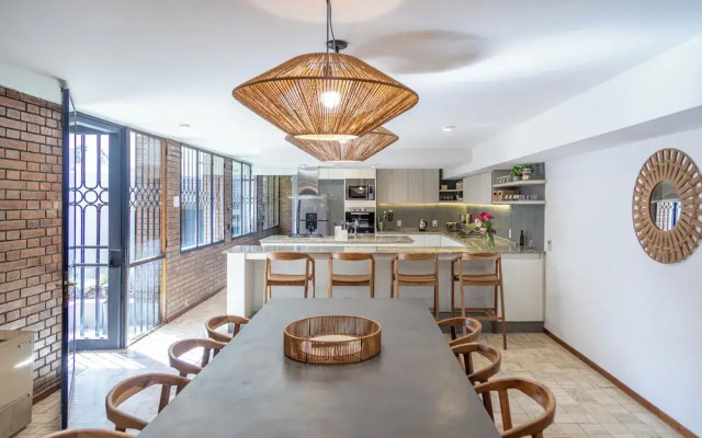 Casa Alma - Luxury Home