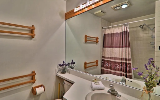 Highridge Condominium Unit E11