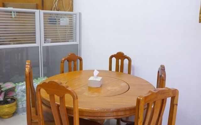 Ranong Boutique Hotel and Mall