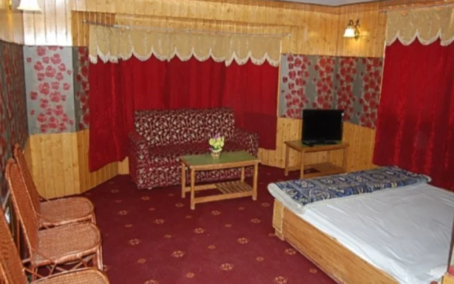Hotel Khaleel Palace