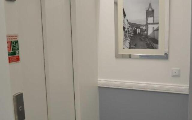 Edifício Charles 203