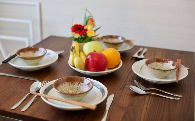 F24 302 Premium Suite 1Ldk With Parking