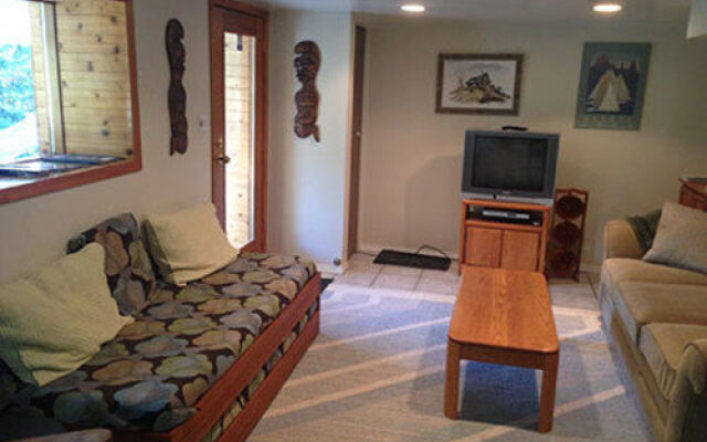 Riverside Adventures Guest House