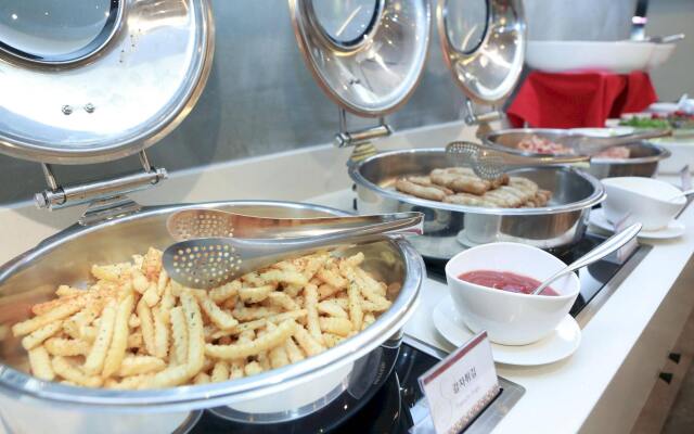 Shinchon Ever8 Serviced Residence