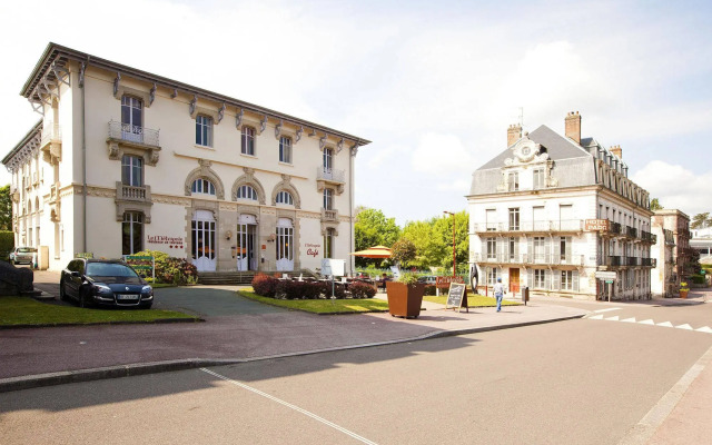 Garden city Luxeuil (Ex Le Métropole et Les Thermes)