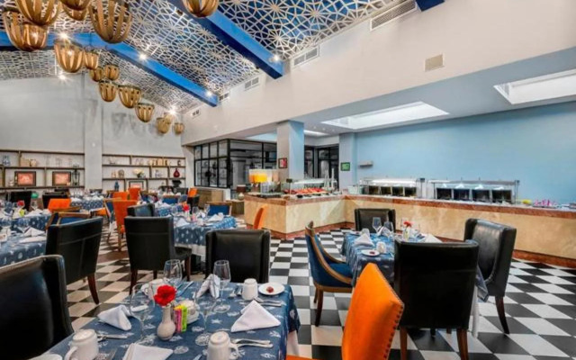 El Cid Marina Beach Hotel