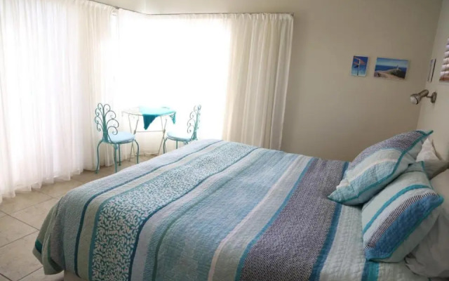Gems Seaside Lodge