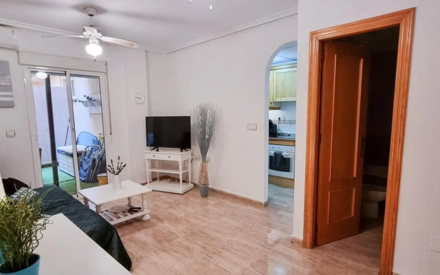 Cozy apartment 200m from the beach
