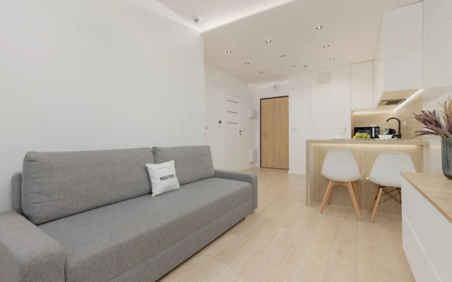 Wiktoryn Apartment Warsaw by Renters