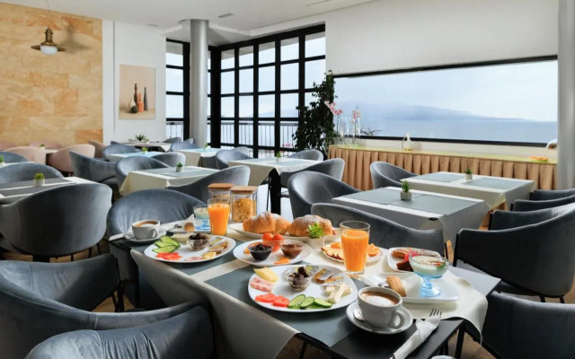 Hotel Brilant