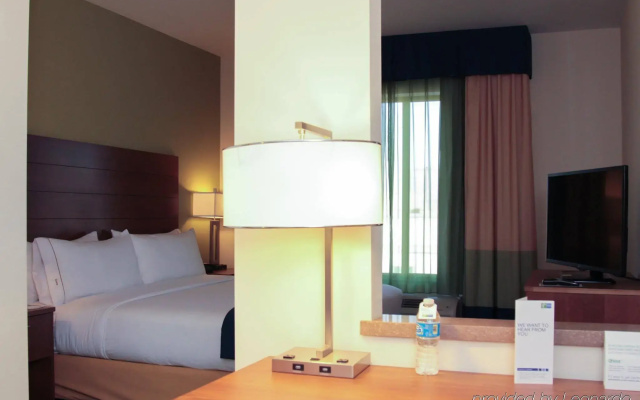 Holiday Inn Express & Suites Midland South I-20 by IHG