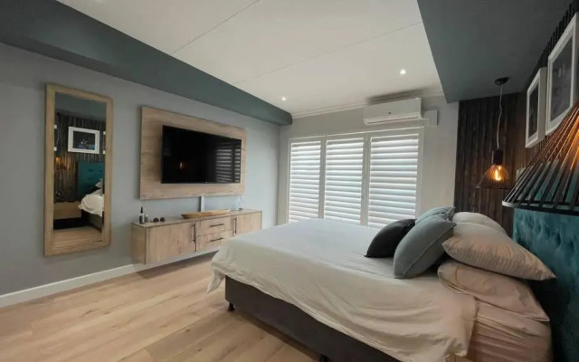 Beach front penthouse apartment