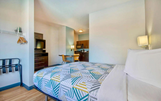 Studio 6 Port Arthur, TX - SE