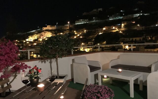 Casa Albergo Portale Pirrera