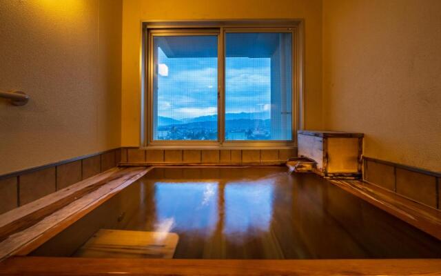 onsen hotel Omoto