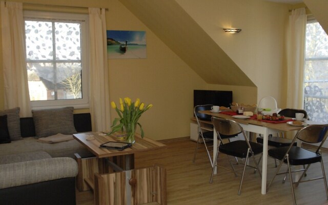 Stunning Apartment in Pepelow Near Sea