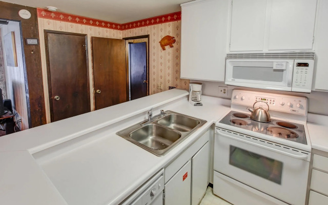 St Anton 53 - One Bedroom Condo