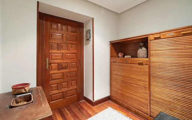 Atari Apartment by People Rentals