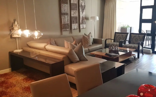Weom Apartments