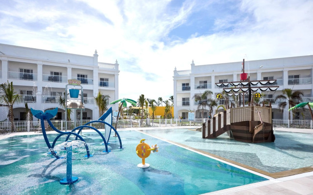 Hotel Riu Palace Bavaro - All Inclusive